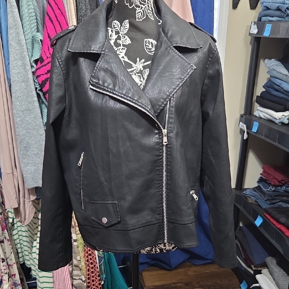 Classic Black Leather Women's Jacket